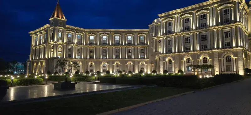Dayananda Sagar University Bangalore Academic Building photo 2